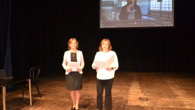 Fot. 3. Pani Marzena Zajączkowska i Pani Iwona Rogalska prowadzące Giełdę