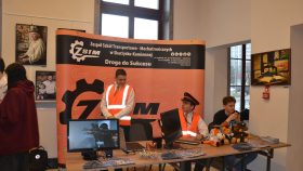 Fot. 6. Stoisko Zespołu Szkół Transportowo Mechatronicznych