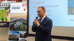 Pan Robert Jaworski Burmistrz Gminy i Miasta Chęciny