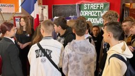 Strefa doradztwa zawodowego i pośrednictwa pracy - I LO im. T. Kościuszki w Busku-Zdroju - 1