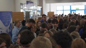 Uczniowie klas ósmych byli naprawdę zainteresowani.