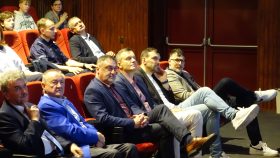 Świętokrzyski Kurator Oświaty i goście Forum (fot. Adrian Lasak)