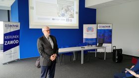 Pan Norbert Krzystanek – Zastępca Dyrektora Wydziału Nadzoru Pedagogicznego Kuratorium Oświaty w Kielcach